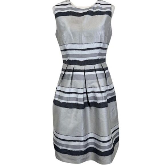 Boss Hugo Boss Diljana Dress Silver Gray Textured Sleeveless Cocktail Size 8 - Picture 2 of 16